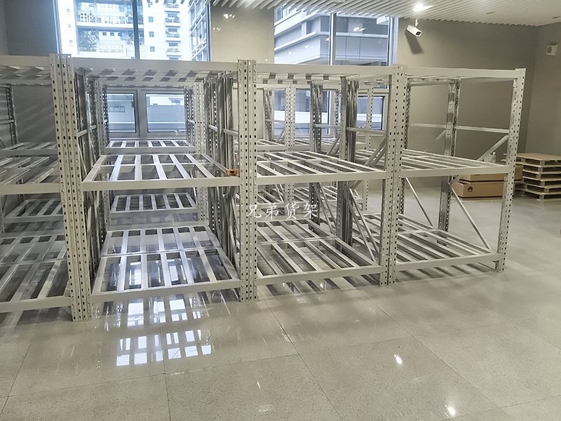 不銹鋼輕型貨架都有哪些價格？深圳輕型貨架價